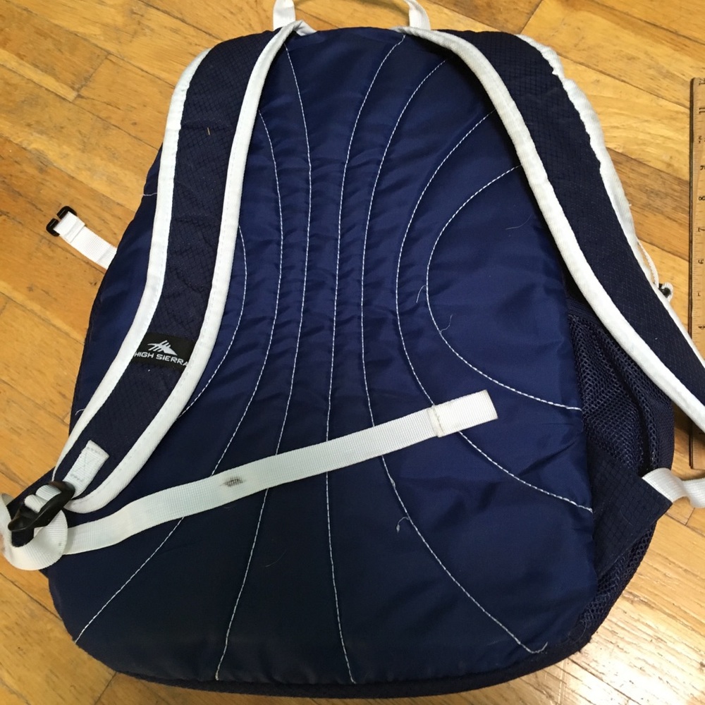 High Sierra backpack! - Picture 5 of 5